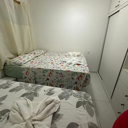 Flat Guarajuba 4 Quartos Terreo A Beira Mar - Pe Na Areia - Governanca Com Arrumadeira E Wi Fi Inclusos Camassari Eksteriør billede