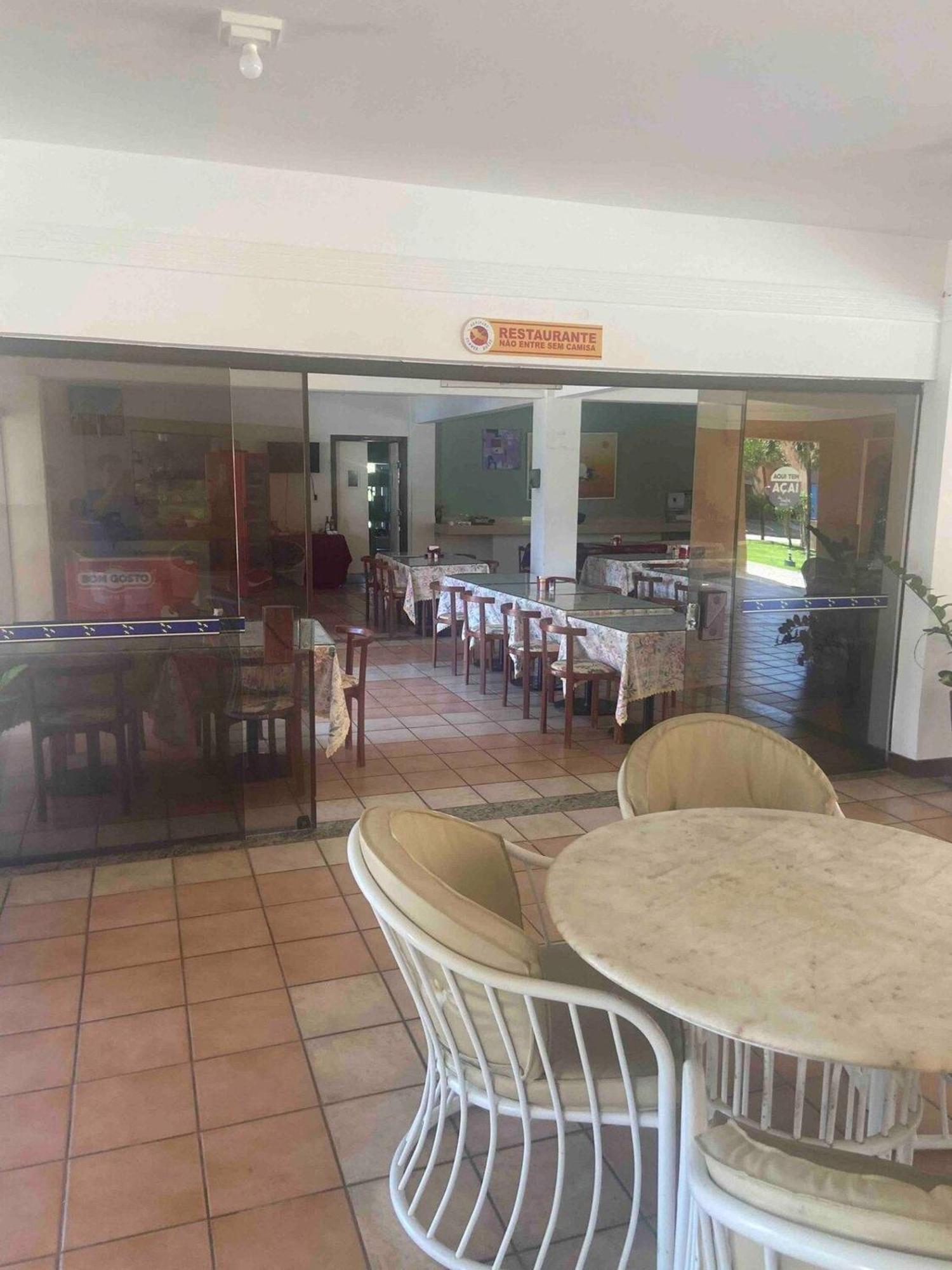 Flat Guarajuba 4 Quartos Terreo A Beira Mar - Pe Na Areia - Governanca Com Arrumadeira E Wi Fi Inclusos Camassari Eksteriør billede