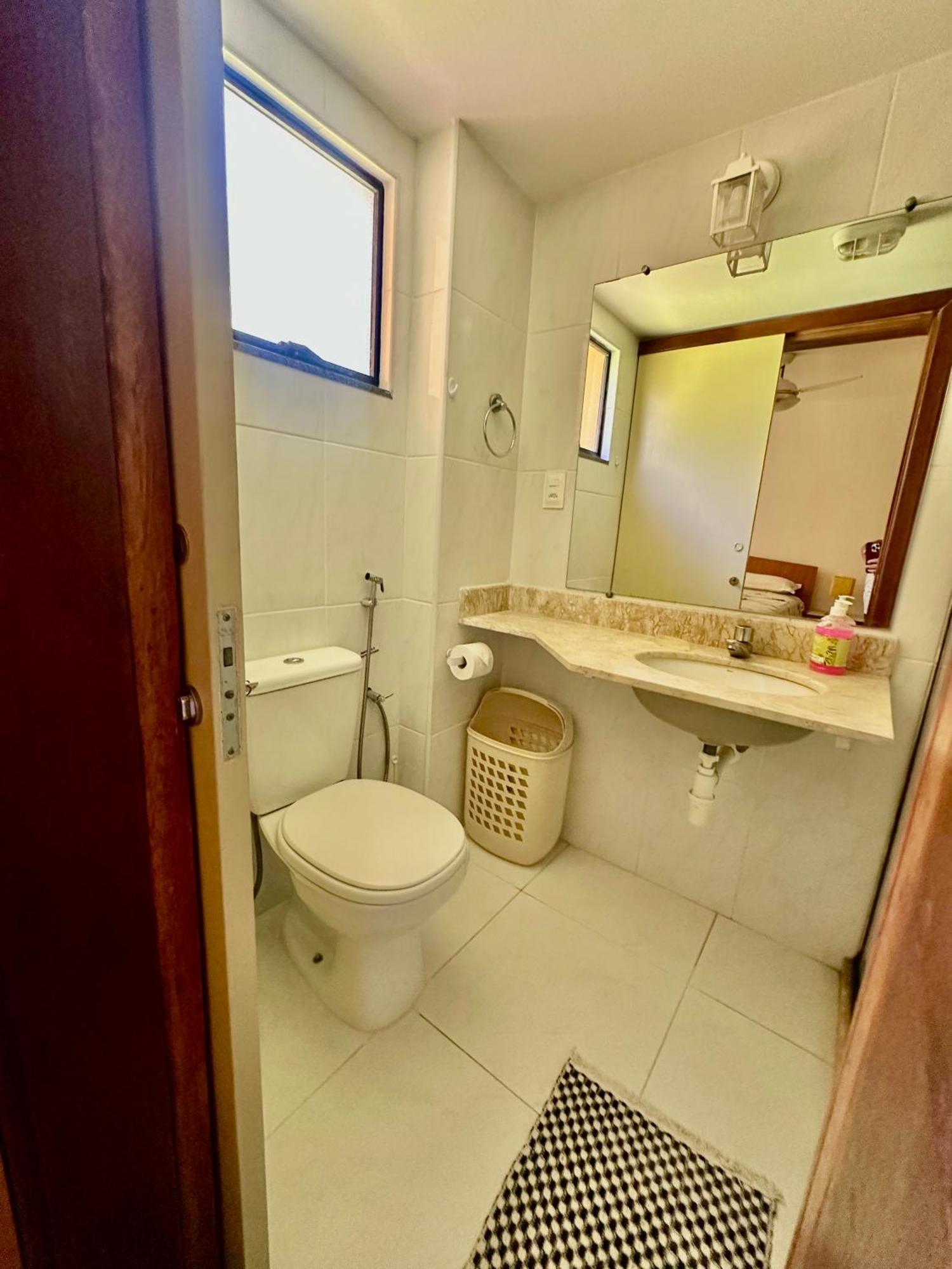 Flat Guarajuba 4 Quartos Terreo A Beira Mar - Pe Na Areia - Governanca Com Arrumadeira E Wi Fi Inclusos Camassari Eksteriør billede