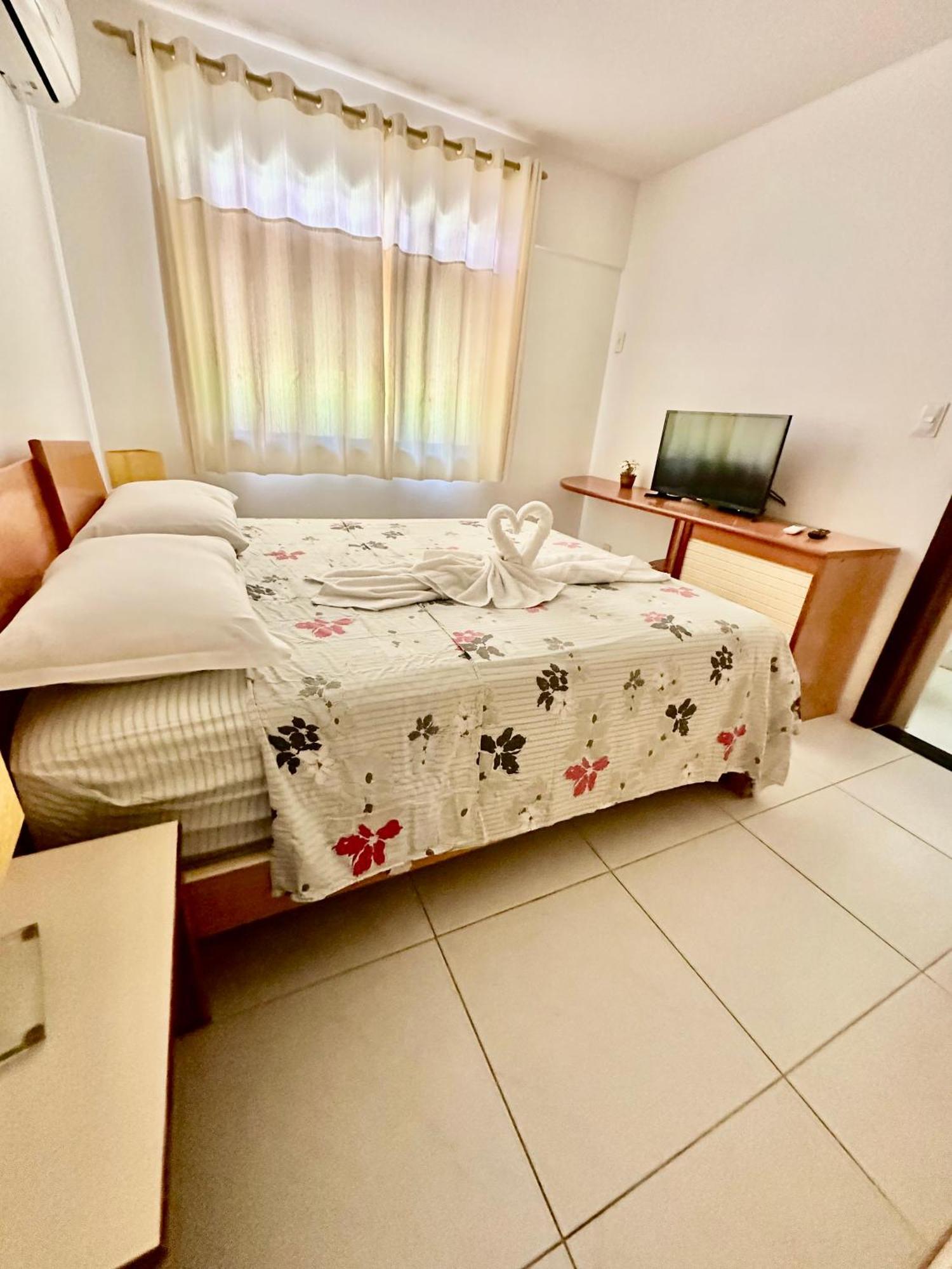 Flat Guarajuba 4 Quartos Terreo A Beira Mar - Pe Na Areia - Governanca Com Arrumadeira E Wi Fi Inclusos Camassari Eksteriør billede